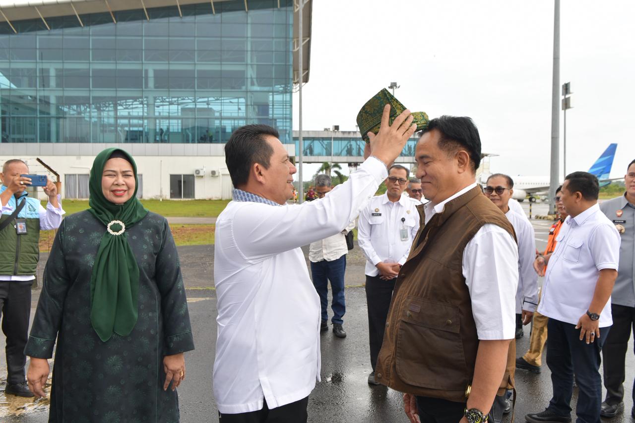 d9cddf22dd490fb8d4ab55bfad7b7c86